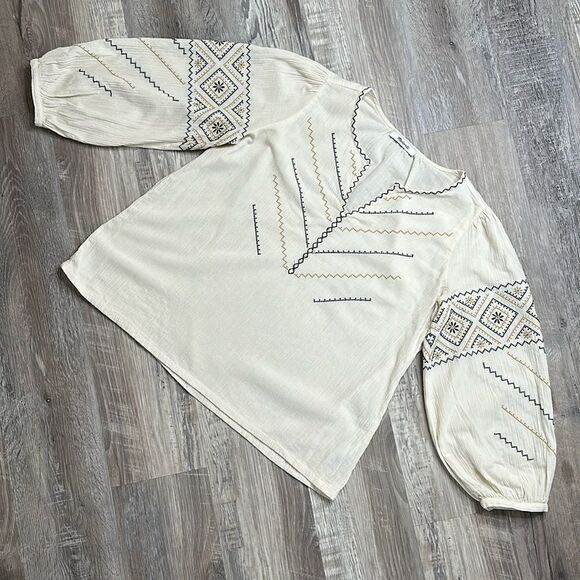 Madewell XS | Embroidered Peasant Top | like new, no flaws! Color- antique cream - Picture 5 of 16